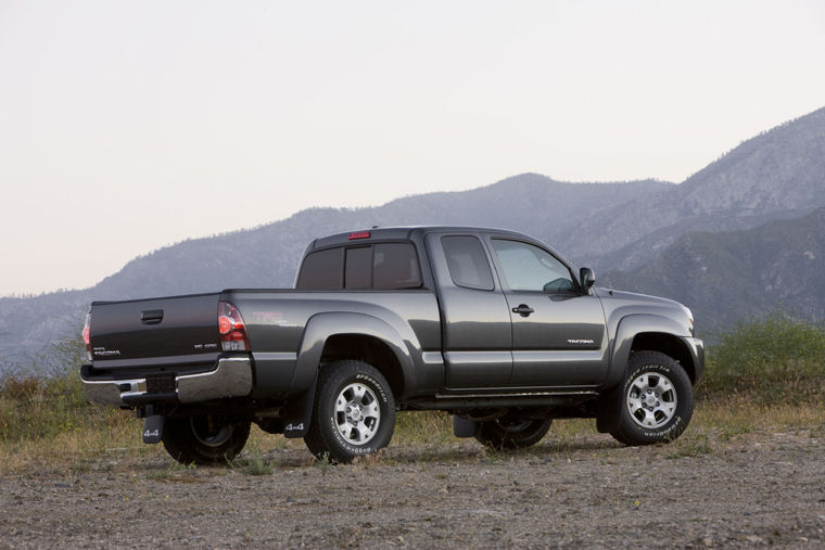 2008 Toyota Tacoma Access Cab AWD Picture