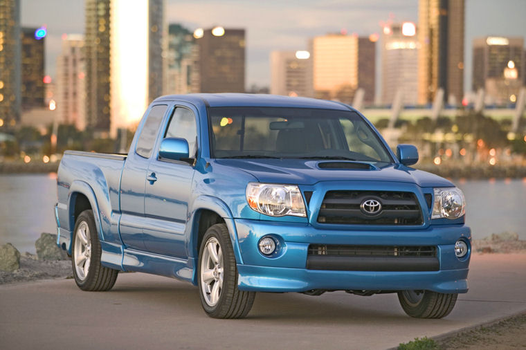 2008 Toyota Tacoma X-Runner Picture