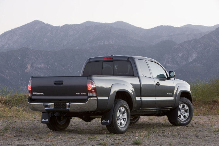 2009 Toyota Tacoma Access Cab AWD Picture