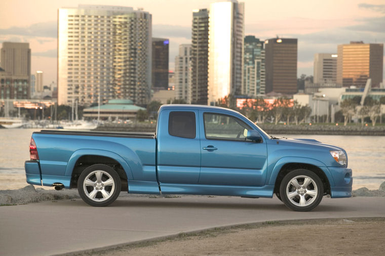 2009 Toyota Tacoma X-Runner Picture