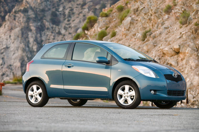 2007 Toyota Yaris Hatchback Picture