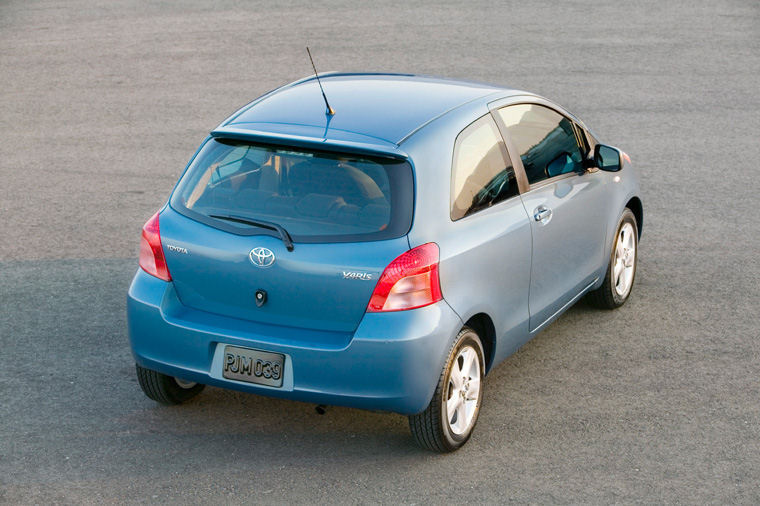 2007 Toyota Yaris Hatchback Picture