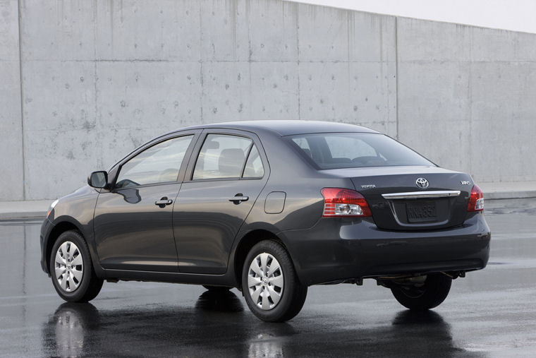 2010 Toyota Yaris Sedan Picture