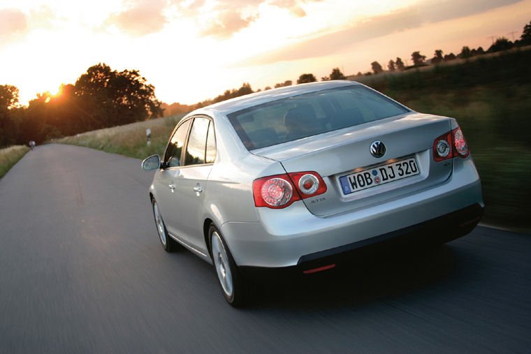 2005 Volkswagen Jetta Picture