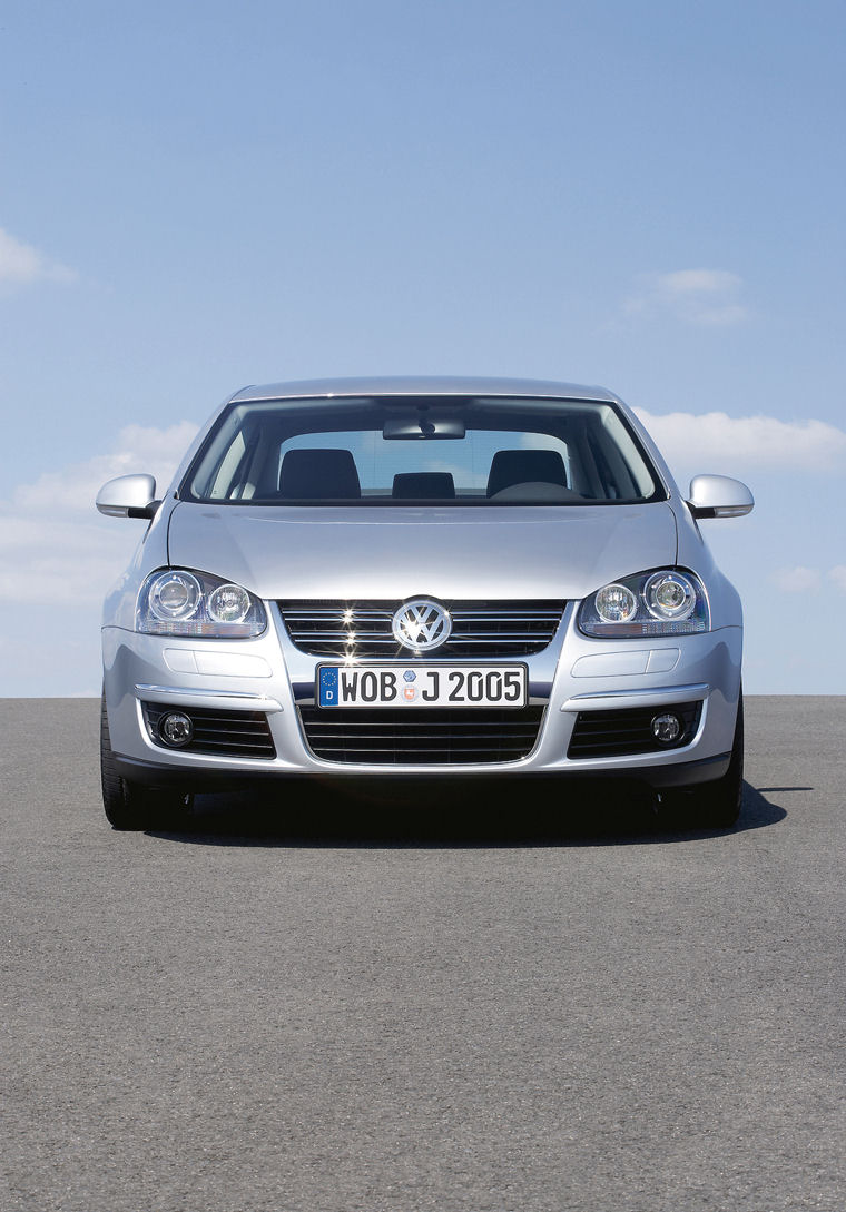 2005 Volkswagen Jetta Picture