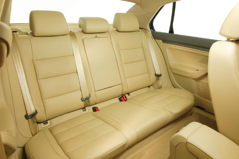 2006 Volkswagen Jetta Rear Seats Picture