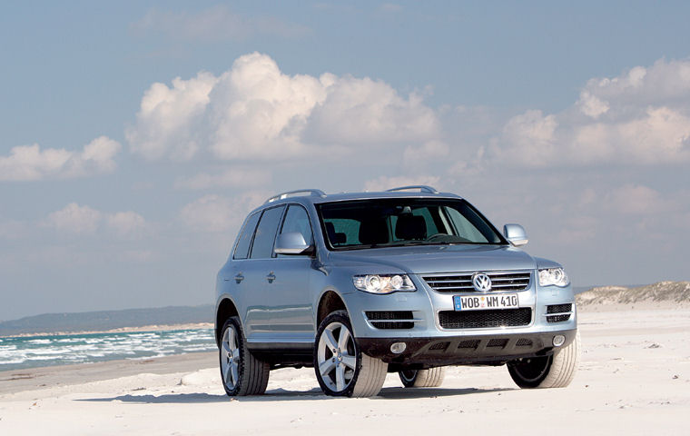 2008 Volkswagen Touareg V10 TDI Picture