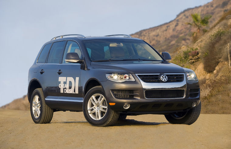 2009 Volkswagen Touareg V6 TDI Picture