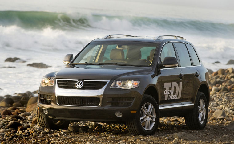 2009 Volkswagen Touareg V6 TDI Picture