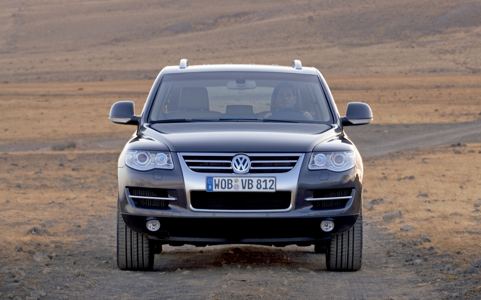 Volkswagen Touareg Desktop Wallpaper